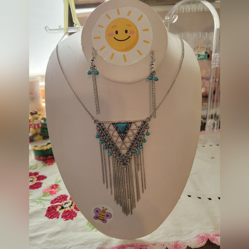 Silvertone and Blue Faux Turquoise Necklace and Earring Set